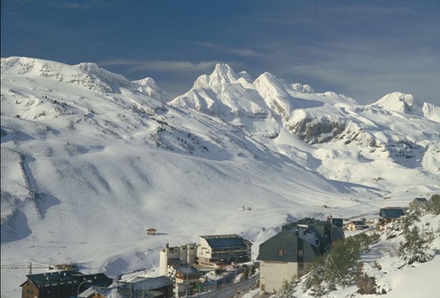 26-2-2012. Ski Alpino en Candanchu, con  Estella Grupo Ski